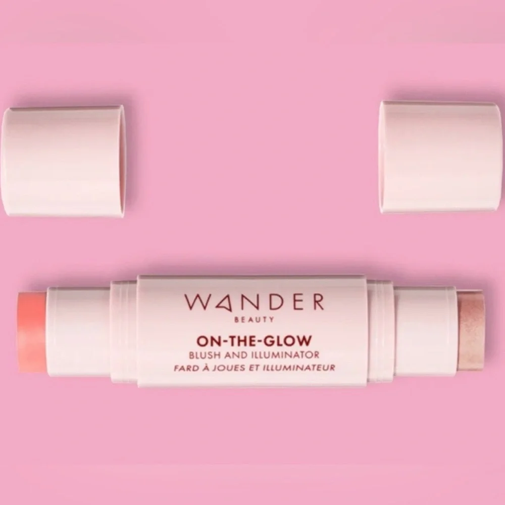 Wander Beauty On-The-Glow Blush & Illuminator Coral Rose / Nude Glow, Sealed